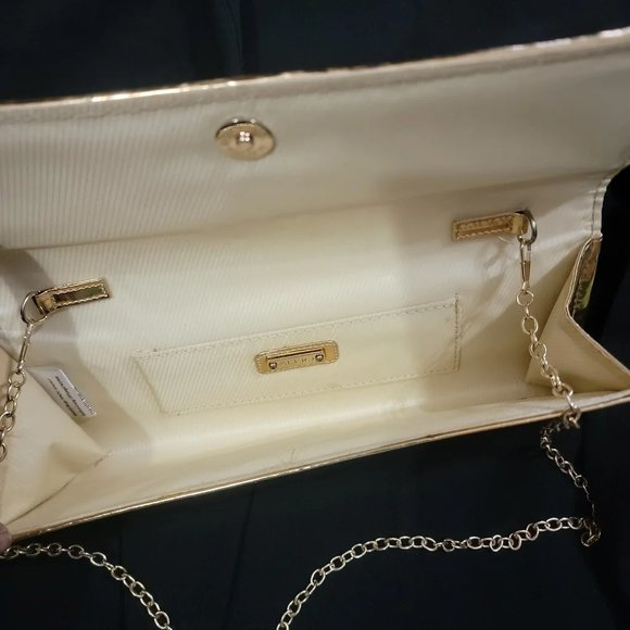 ALDO Gold Sequined Clutch - NWT - Picture 6 of 6